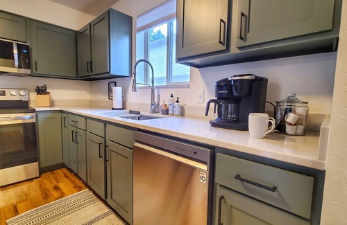 Sandpoint Condo | On Paved Path to Town - Mid-Town-Modern