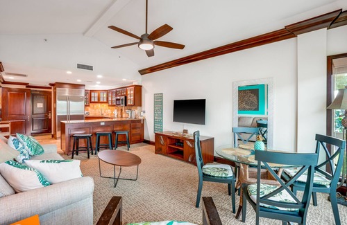 Wailua Condo | On Sale! 300 a night through January! Book Now! Luxury Resort on the Beach!