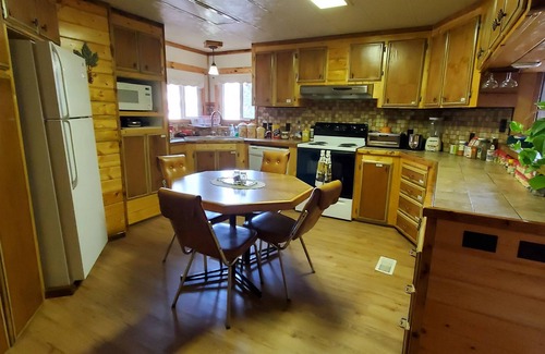 Salmon House | On Salmon River, quiet, private, house, where you can still see the milky way,