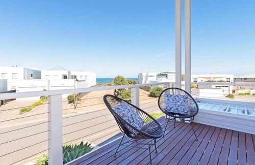 Sellicks Beach House | On Seascape - Entire Home Sellicks Beach