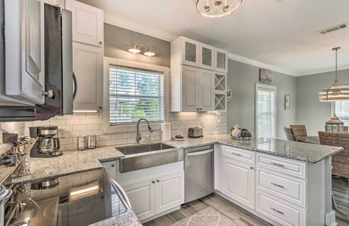 Ono Island Cottage | On-Site Beach Bar: Sunny Perdido Key Cottage!