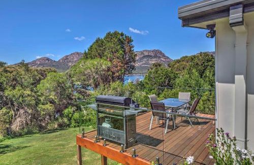 Coles Bay Apartment | On the Beach 2