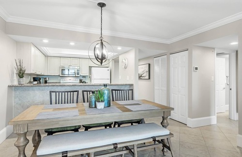 Sanibel Condo | On the Beach, Sundial of Sanibel-Gulf View Premium Condo, G-401- Sleeps 6.