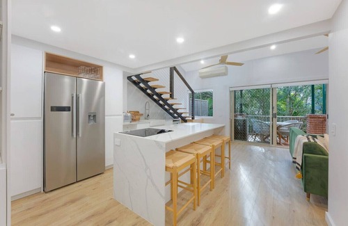Grange Apartment | On the Brook - Private 2 bed + loft and pool