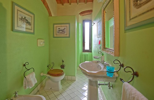 Mondragone House | On the coast of the Tyrrhenian Sea combined