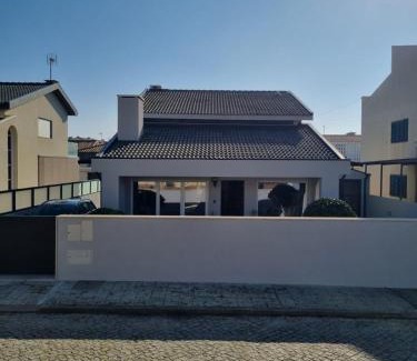 Vila do Conde Bed & Breakfast | ON THE WAY - Mindelo Beach/Guest House