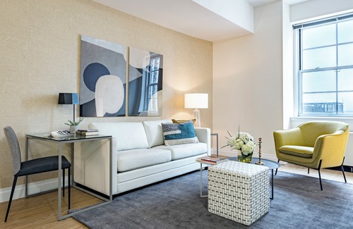Financial District Apartment | One Bedroom in Battery Park City