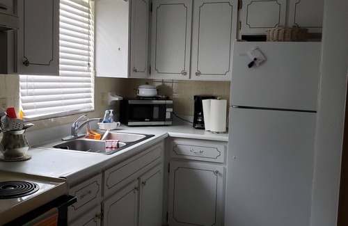 Sebring Apartment | One Bedroom One bath in town