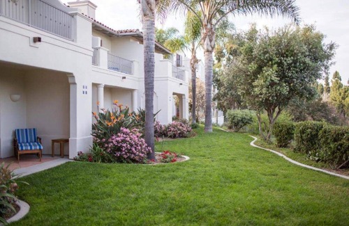 Aviara Villa | One Bedroom Residence with King Bed