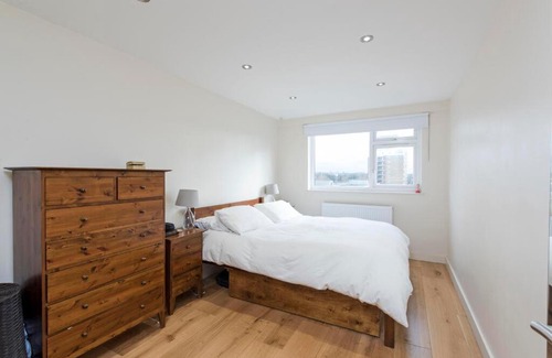 Enfield Lock Apartment | one Bedroom Sailisbury
