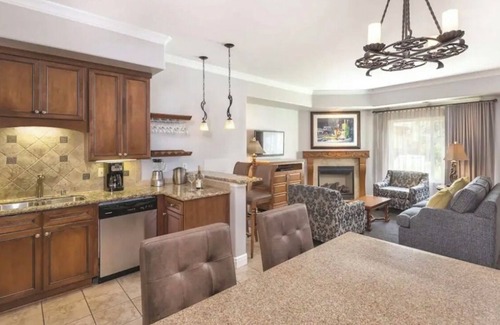 Napa Apartment | One Bedroom Suite Vino Bello Resort - Bottle Rock Weekend - 4 nights