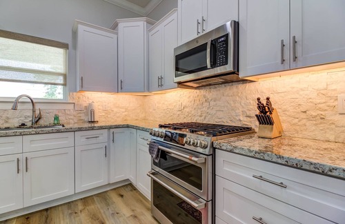 Long Beach House | One Block Away