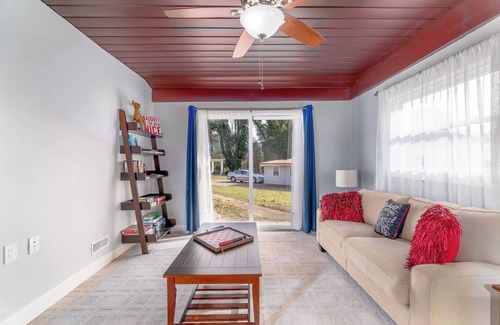 Haywood County House | One Block from Lake Junaluska!