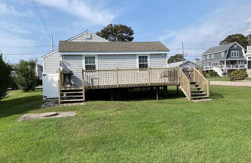 Misquamicut House | One block from private Misquamicut Fire District beach!