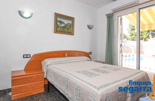 Roda de Bara Ski Chalet | One floor villa, with private pool and air conditioning.
