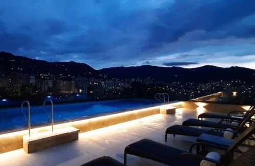 Copacabana Apartment | One hyde park apartment + concierge service