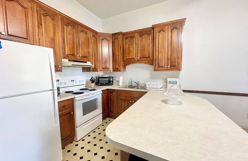 Danville Apartment | One-Of-A-Kind 2-bedroom apartment with AC, WiFi in lovely Danville