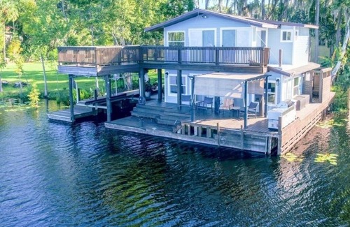 Greater Northdale Villa | One of a Kind Fully Renovated Historic Boathouse with TRIZILLION dollar views!