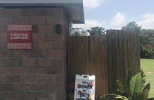 Cibolo Cottage | One of a kind stay! Adjacent to180 acre nature park with swimming & pickleball
