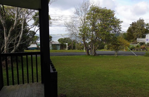 Tawharanui House | One Pigeon Takatu, Tāwharanui Peninsula
