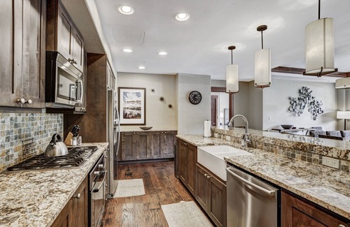 Peak 8 House | One Ski Hill Place S8421