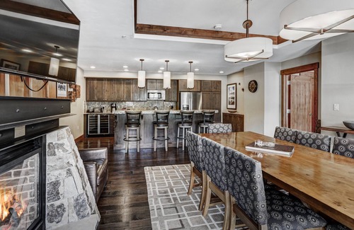 Peak 8 House | One Ski Hill Place S8421