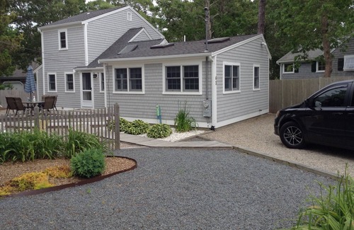 Harwich Port House | Only 1 summer Week Remaining Dog Friendly Walk To Beach Full A/C Great Reviews