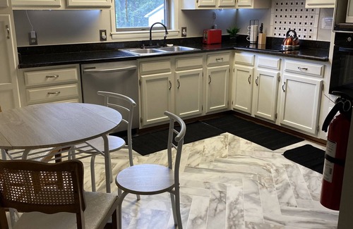 Morgantown House | ONLY 10 min to West Virginia University!