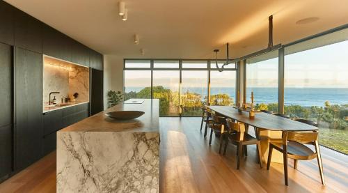 Okitu House | ONYX HOUSE - Wainui Beach