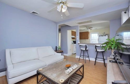 Summit Apartment | Open Concept APT with Full Gym