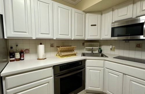 Islamorada Condo | Open Concept Studio Apartment in Islamorada