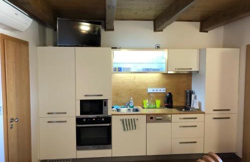 Velke Pavlovice Apartment | OPILÝ SKLEP
