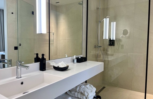 Lower Town Hotel | OPO Hotel