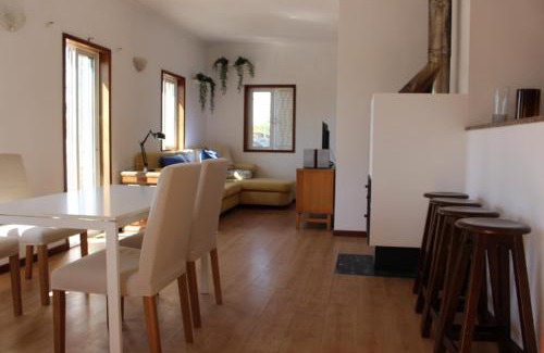Lousada House | Oporto- Lousada- Casa da Prêsa