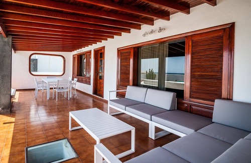 Playa del Cable Villa | OPPORTUNITY! Stunning exclusive Villa next to the sea