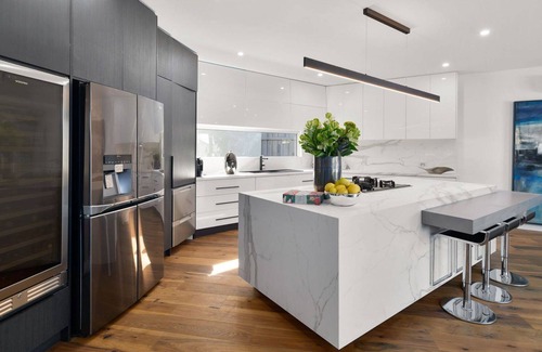 Beaumaris House | Opulence in Bayside with Incredible Views