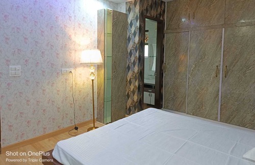 Pashim Vihar Apartment | Opulent Home-3 BHK @ Paschim Vihar