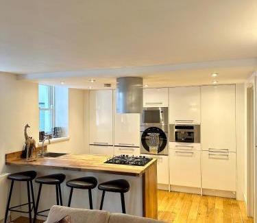 Bromley North Apartment | Opulent oasis in London