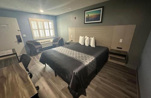 Orange Hotel | Orange Tustin Inn in Orange