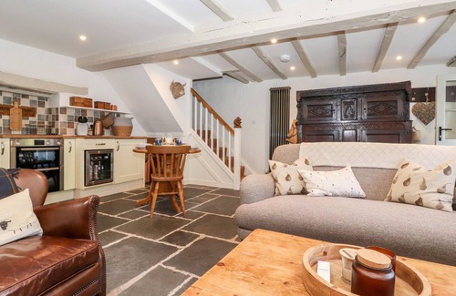 Troutbeck Cottage | ORCHARD COTTAGE, character holiday cottage in Troutbeck