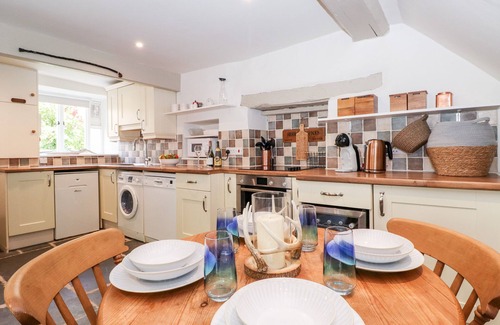 Troutbeck Cottage | ORCHARD COTTAGE, character holiday cottage in Troutbeck