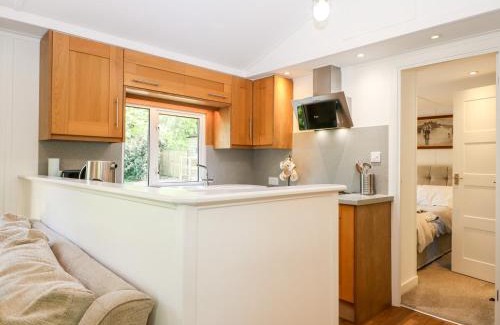 Staplefield House | Orchard Lodge