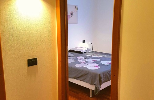 Milano 3 House | ORCHIDAL APARTMENT - COMFORTABLE FOR THE CENTER OF MILAN