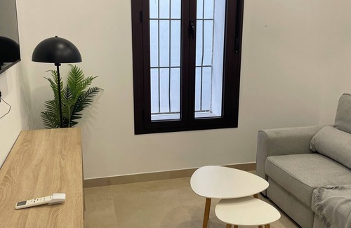 La Trinidad-San Juan y Todos los Santos Apartment | ORFEBRE HOME, an ideal place in the historic center of Cordoba