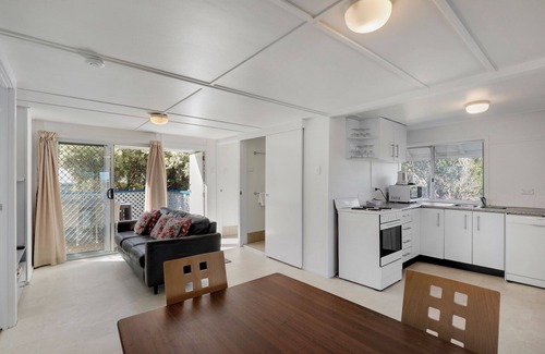 Point Lookout House | Original cottage situated opposite the entrance to the Gorge Walk.