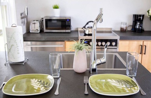 Northwest Orlando House | Orlando Venice- A Lakefront Tiny House