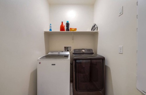 Casas Adobes Apartment | Oro Valley House (Mohammed)
