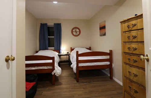 Wakarusa Apartment | Osage landing, close to water and far from the city.