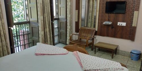 Amritsar House | OSAHAN PARADISE HOMESTAY NEAR Golden temple and park view