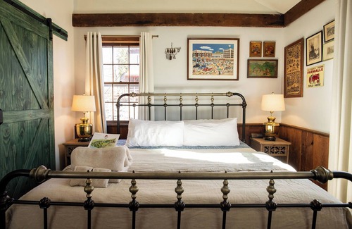Raphine Bed & Breakfast | Osceola Mill is a B&B inn located in the Shenandoah Valley 20 minutes from Lexington and Staunton.